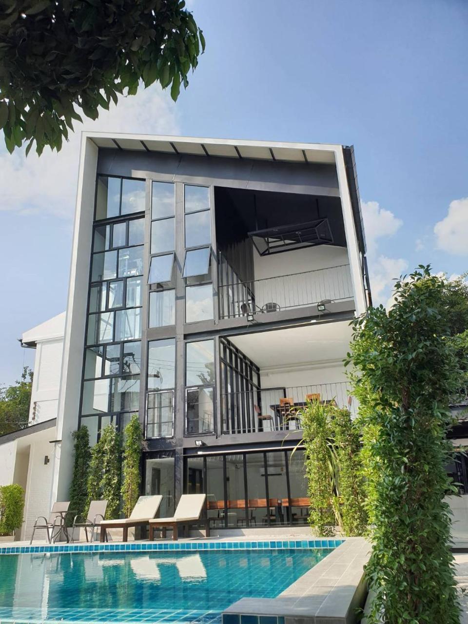 The Nimman Hotel - Sha Plus Чиангмай Екстериор снимка
